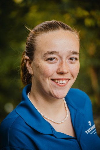 https://camptecumseh.org/wp-content/uploads/2024/09/oeteamheadshots-fall2024-15.jpg